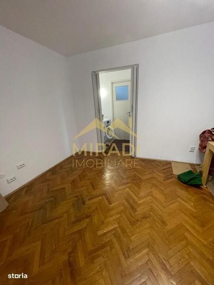 Apartament cu 2 camere semidecomandat în Dorobanți