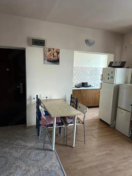Apartament cu 2 camere semidecomandat în Nord