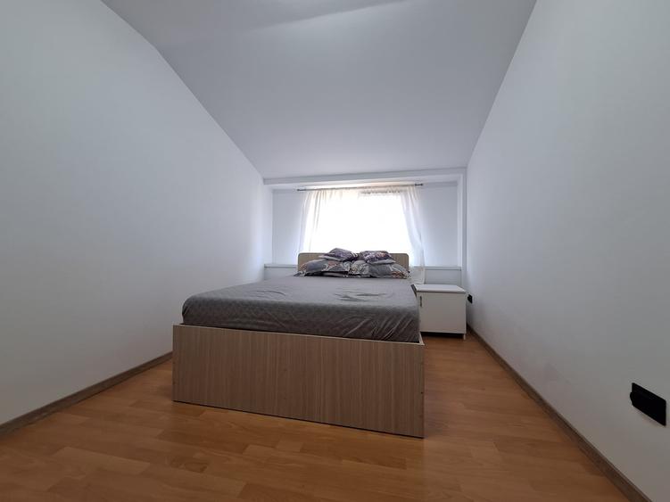 Apartament cu 2 camere decomandat, mobilat în Freidorf