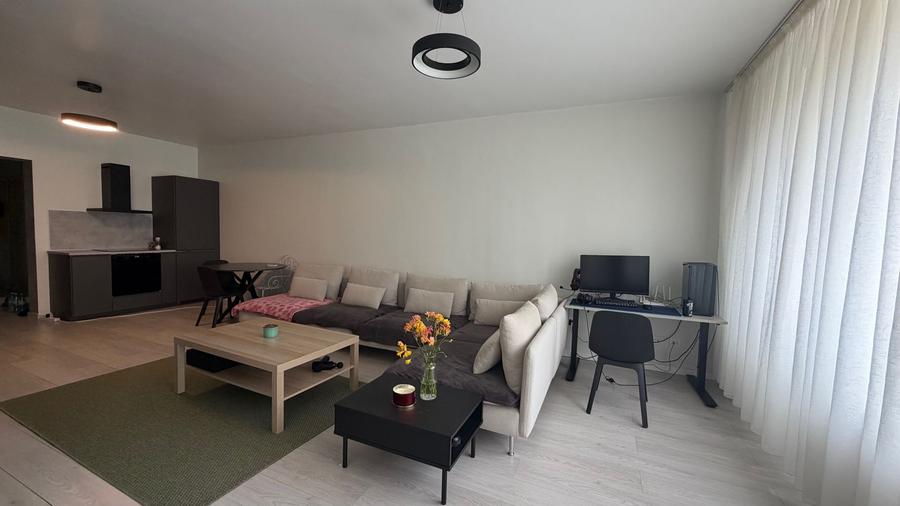 Apartament cu 3 camere decomandat, mobilat în Grozăvești