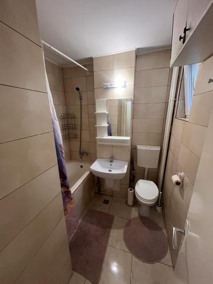 Apartament cu 2 camere semidecomandat în Rogerius