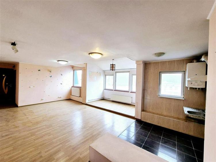 Apartament cu 2 camere semidecomandat în Alexandru cel Bun