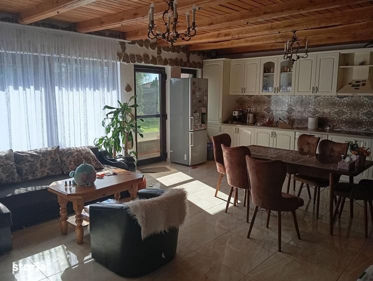 Casă cu 4 camere în Cionchești