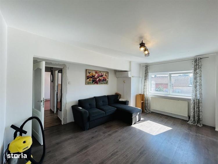 Apartament cu 2 camere decomandat în Ștrand