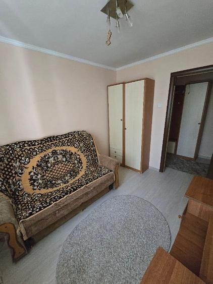 De inchiriat apartament cu 2 camere in zona Ghencea - 1