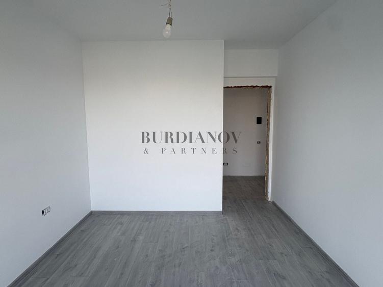 Apartament cu 3 camere decomandat în Lacul Morii