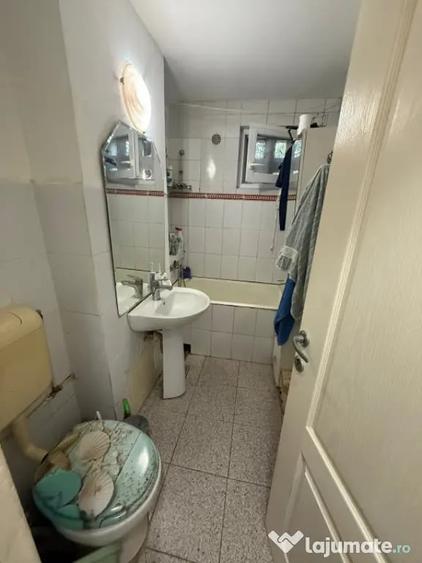 Apartament cu 3 camere semidecomandat în Gheorgheni