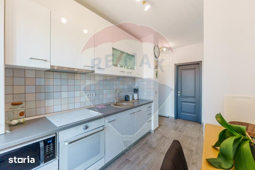Apartament cu 3 camere decomandat în Șega