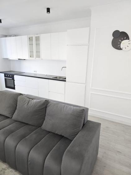 Apartament cu 2 camere, mobilat în Pipera