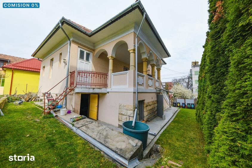 Casă cu 5 camere cu Teren 867 Mp în Andrei Mureșanu