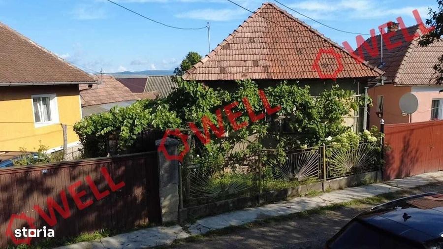 Casă cu 3 camere în Căpeni