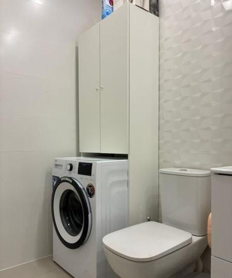 Apartament cu 2 camere decomandat, mobilat în Theodor Pallady