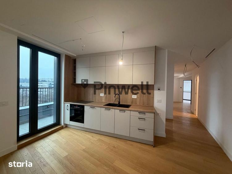 Apartament cu 4 camere, mobilat în Central
