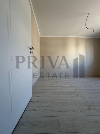 Apartament cu 2 camere decomandat în Giroc