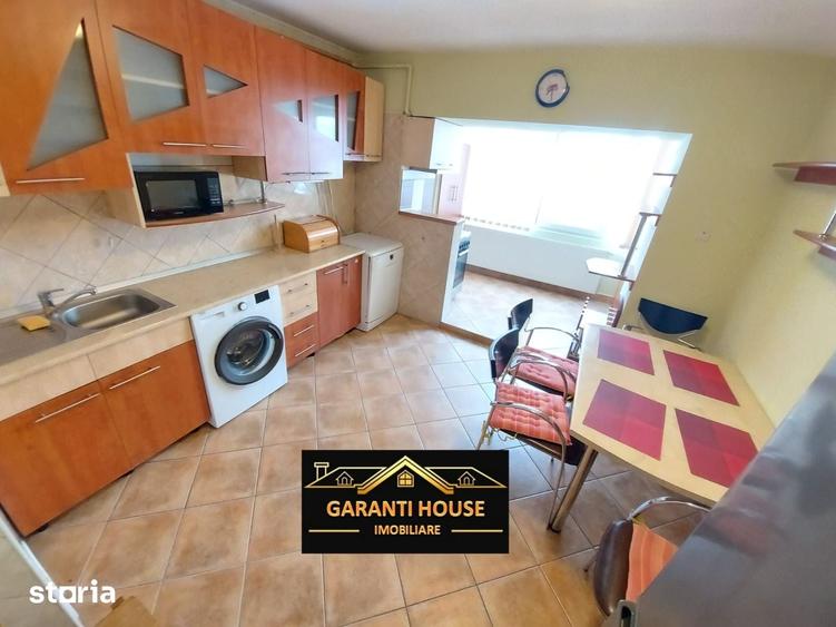 Apartament cu 2 camere decomandat în Traian