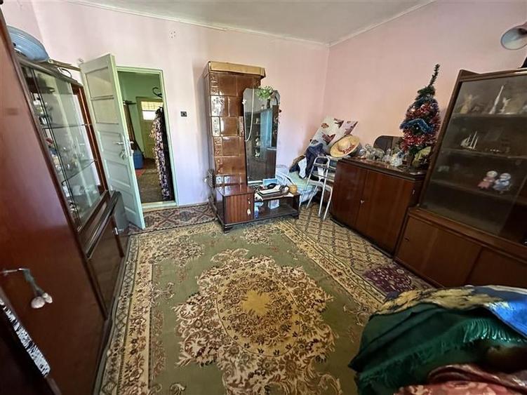 Casă individuală cu 3 camere cu Teren 969 Mp în Sud