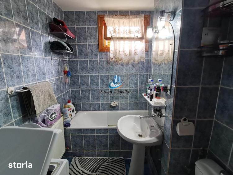 Apartament cu 2 camere decomandat în Mărăței