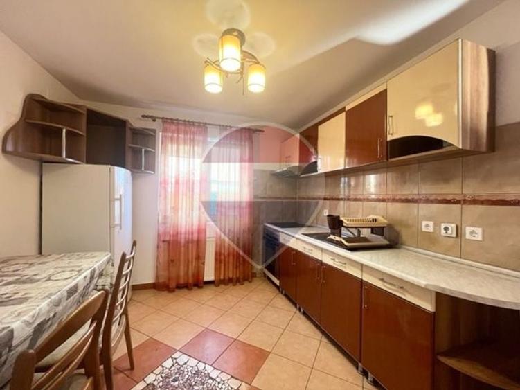 Duplex cu 4 camere cu Teren 350 Mp în Țiglari