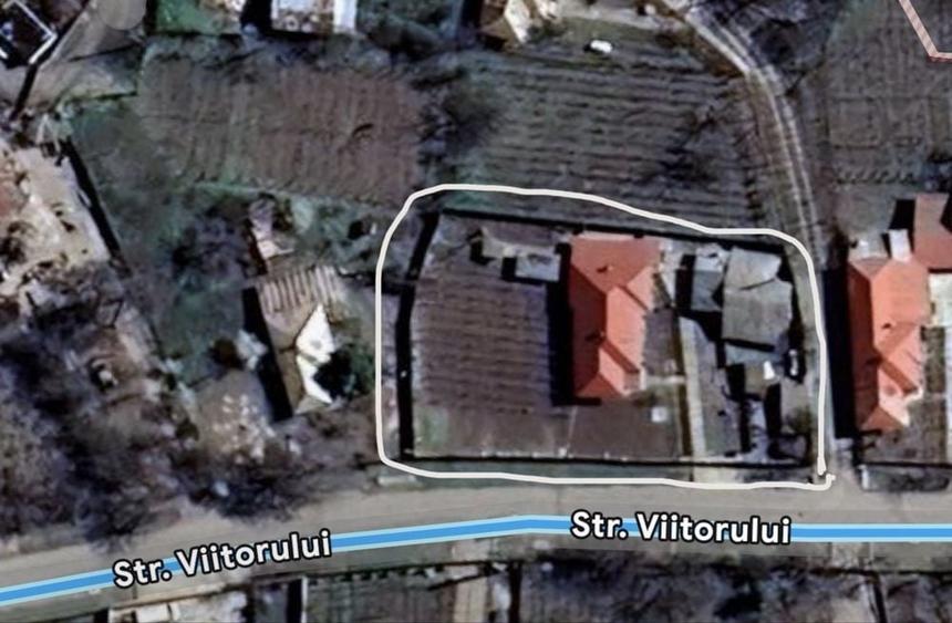 Casă cu 4 camere în Tâmboești