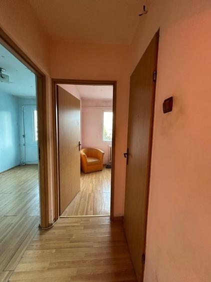 Apartament cu 3 camere semidecomandat în Mănăștur