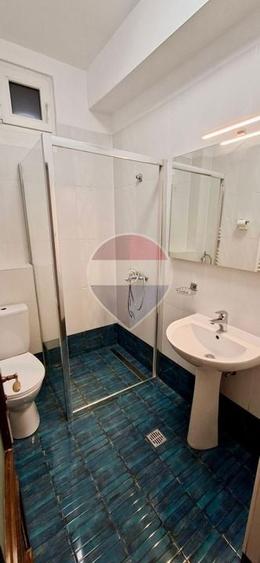 Apartament cu 5 camere în Dorobanți