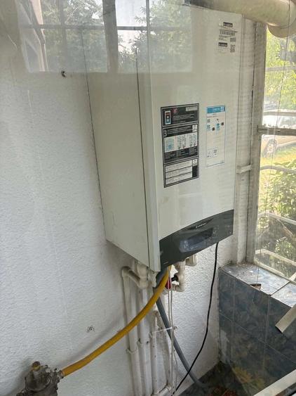 Apartament cu 4 camere decomandat în Paltiniș