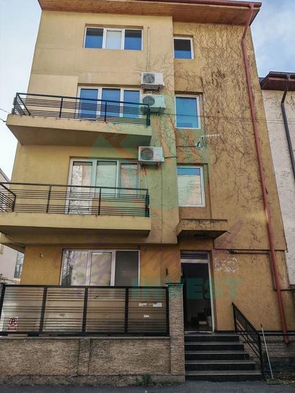 Birou, de 200 mp, în Vitan
