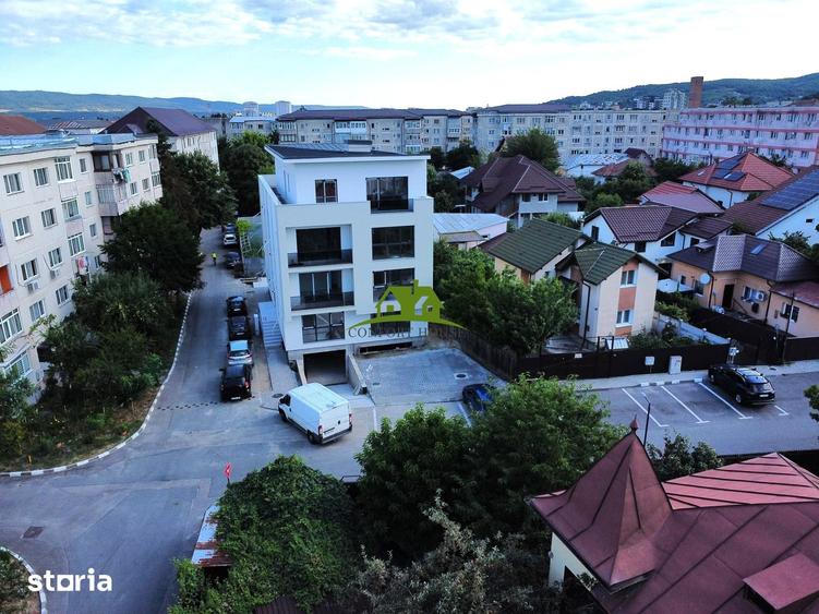 Apartament cu 3 camere decomandat în Cartierul Traian