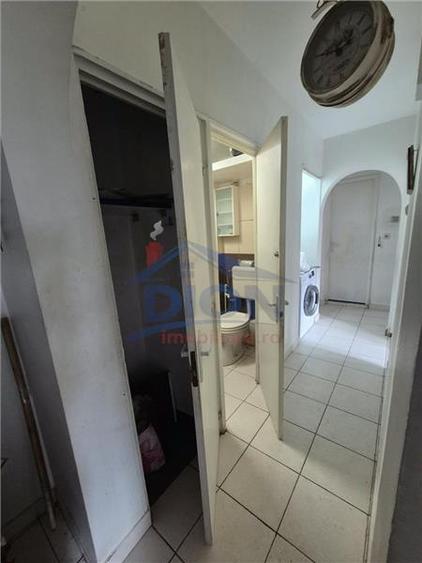 Apartament cu 3 camere decomandat în Dristor