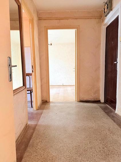 Apartament 3 camere Cantemir. Proprietar - 4