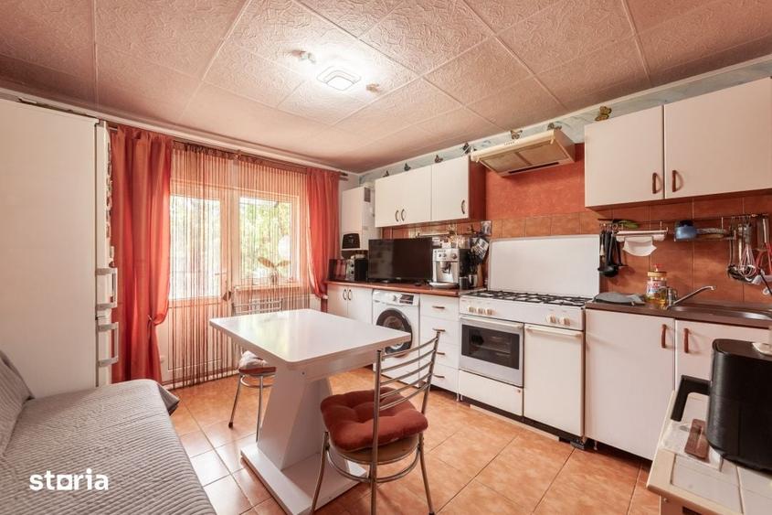 Casă cu 3 camere cu Teren 1150 Mp în Bradu