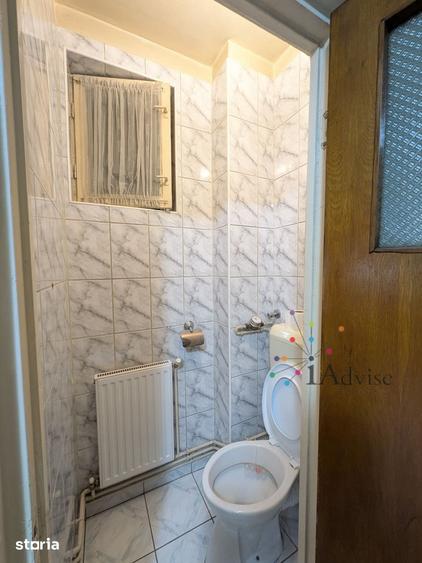 Apartament cu 3 camere decomandat în Sud
