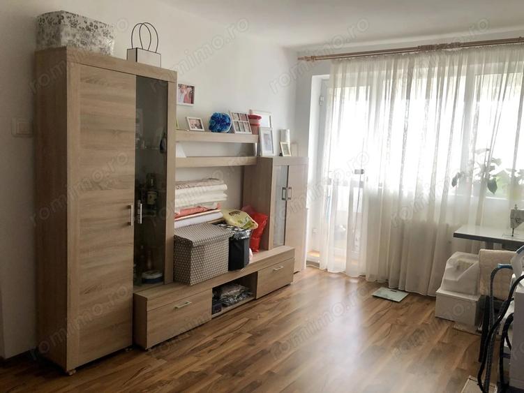 Apartament cu 2 camere semidecomandat, mobilat în Abator