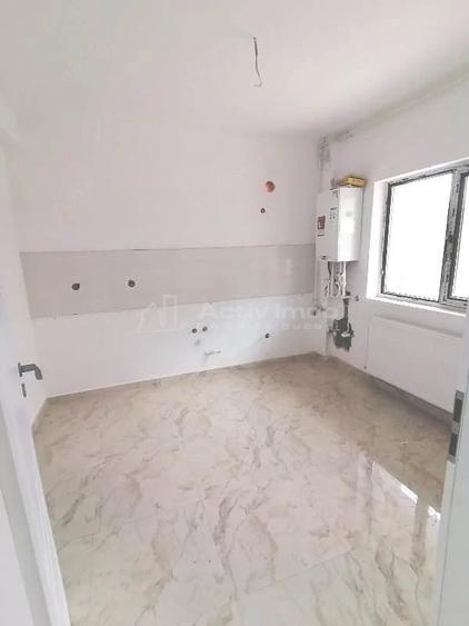 Casă cu 4 camere cu Teren 210 Mp în Alexandriei
