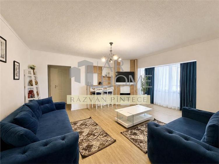 Apartament cu 2 camere semidecomandat în 9 Mai