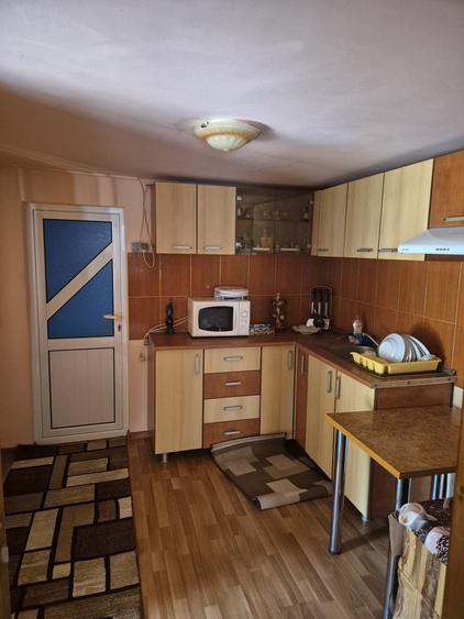 Casă cu 4 camere în Iordăcheanu