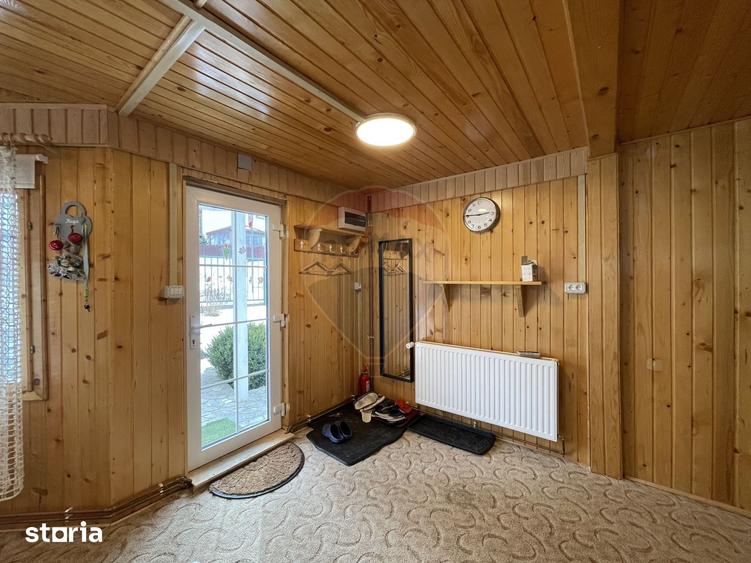 Casă cu 4 camere cu Teren 360 Mp în Central