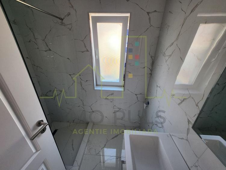 Duplex cu 4 camere cu Canalizare în Moșnița Nouă