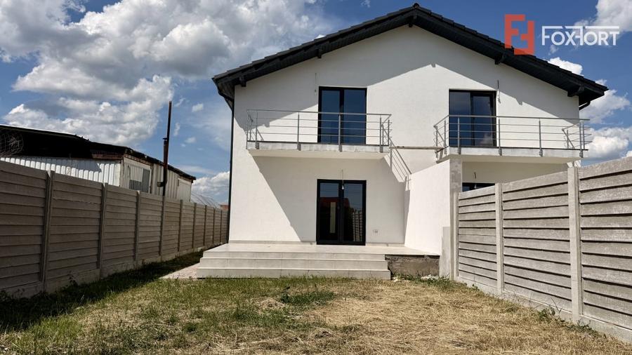 Duplex cu 4 camere cu Teren 259 Mp în Moșnița Nouă