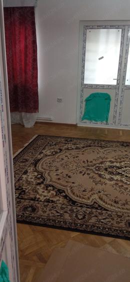 Casă cu 3 camere cu Teren 390 Mp în Chercea