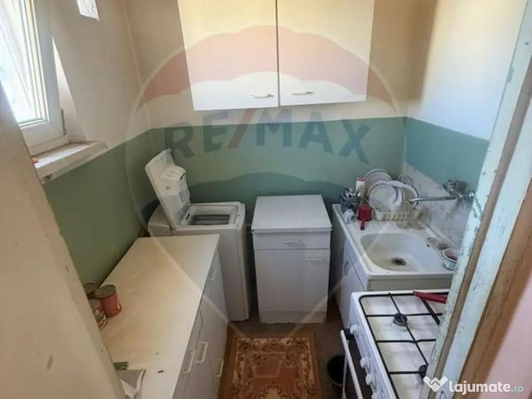 Apartament cu 2 camere semidecomandat în Valea Rosie