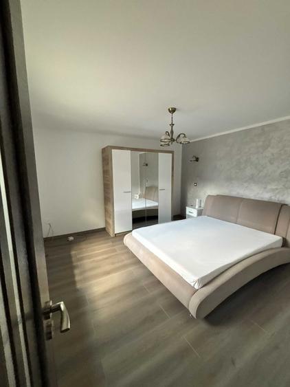 Casă cu 3 camere în 1 Mai