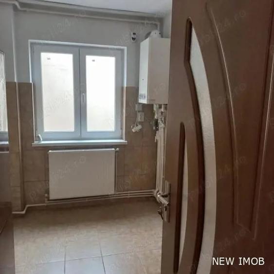 Apartament cu 2 camere decomandat în Titu Maiorescu