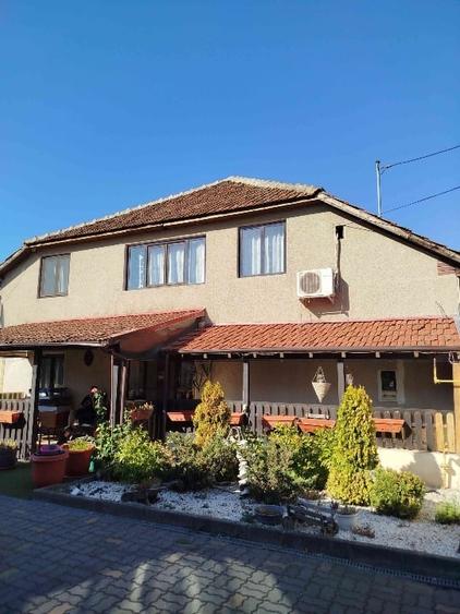 Casă individuală cu 5 camere cu Canalizare în Aurel Vlaicu