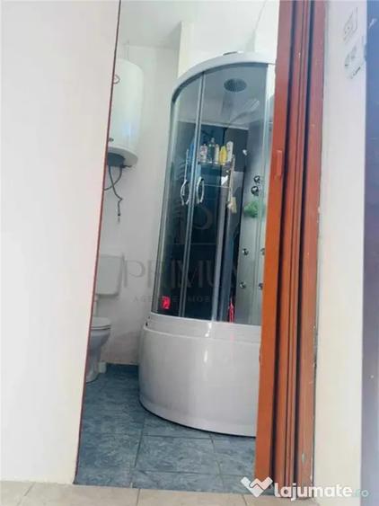 Apartament cu 3 camere decomandat, mobilat în Central