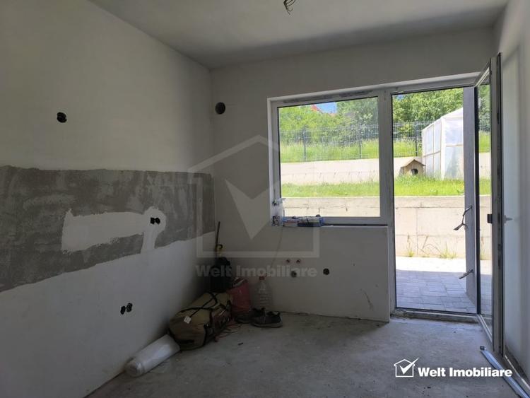 Duplex cu 4 camere cu Canalizare în Dâmbul Rotund