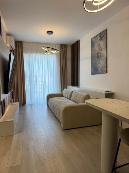 Apartament cu 2 camere decomandat în Podu Roș