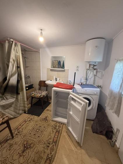 Casă individuală cu 3 camere cu Canalizare în Ocina de Jos