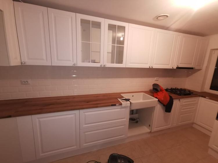 Apartament cu 2 camere decomandat, mobilat în 13 Septembrie