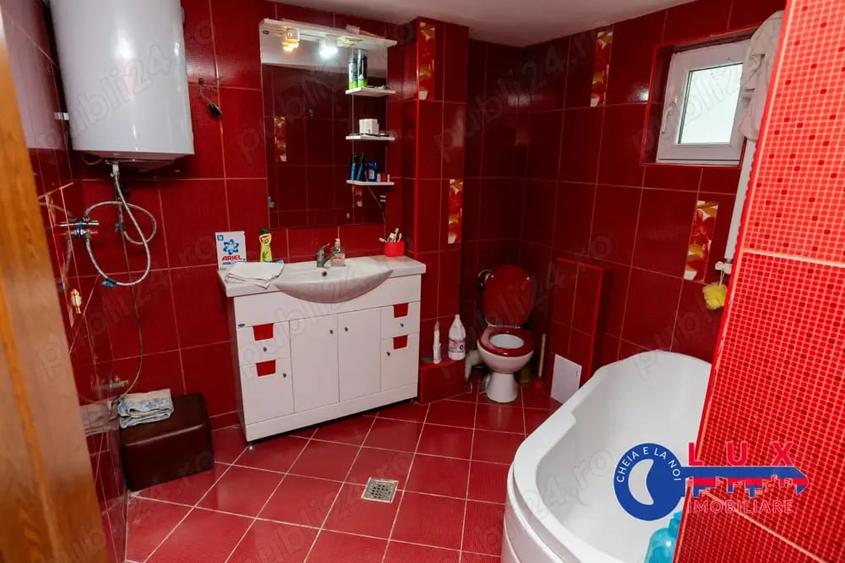 Casă cu 4 camere cu Teren 326 Mp în Somova
